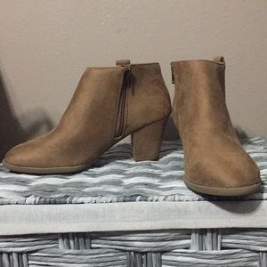 2 for $10 boots